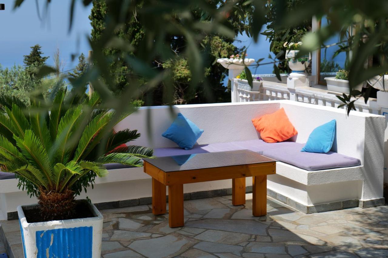 Hotel Panorama Piqeras Ngoại thất bức ảnh