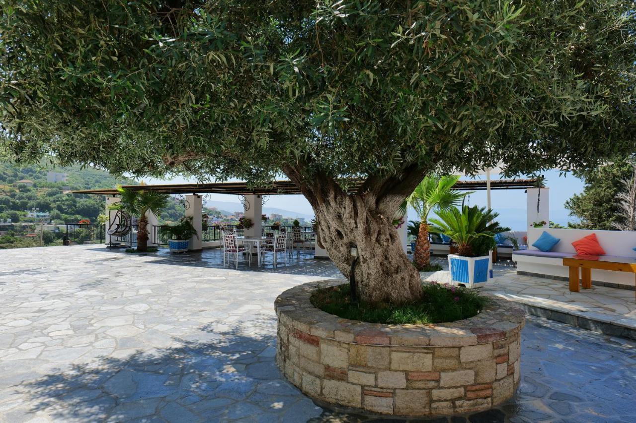 Hotel Panorama Piqeras Ngoại thất bức ảnh